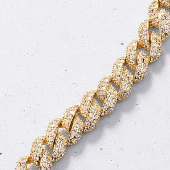 Cuban Chain Link Anklet - Picture 2 of 5